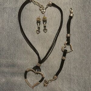 Brighton Heritage Heart Set